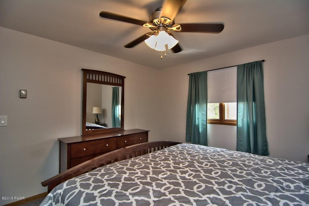 884 Deerfield Road Lake Ariel, PA 18436 - Photo 46 of 59