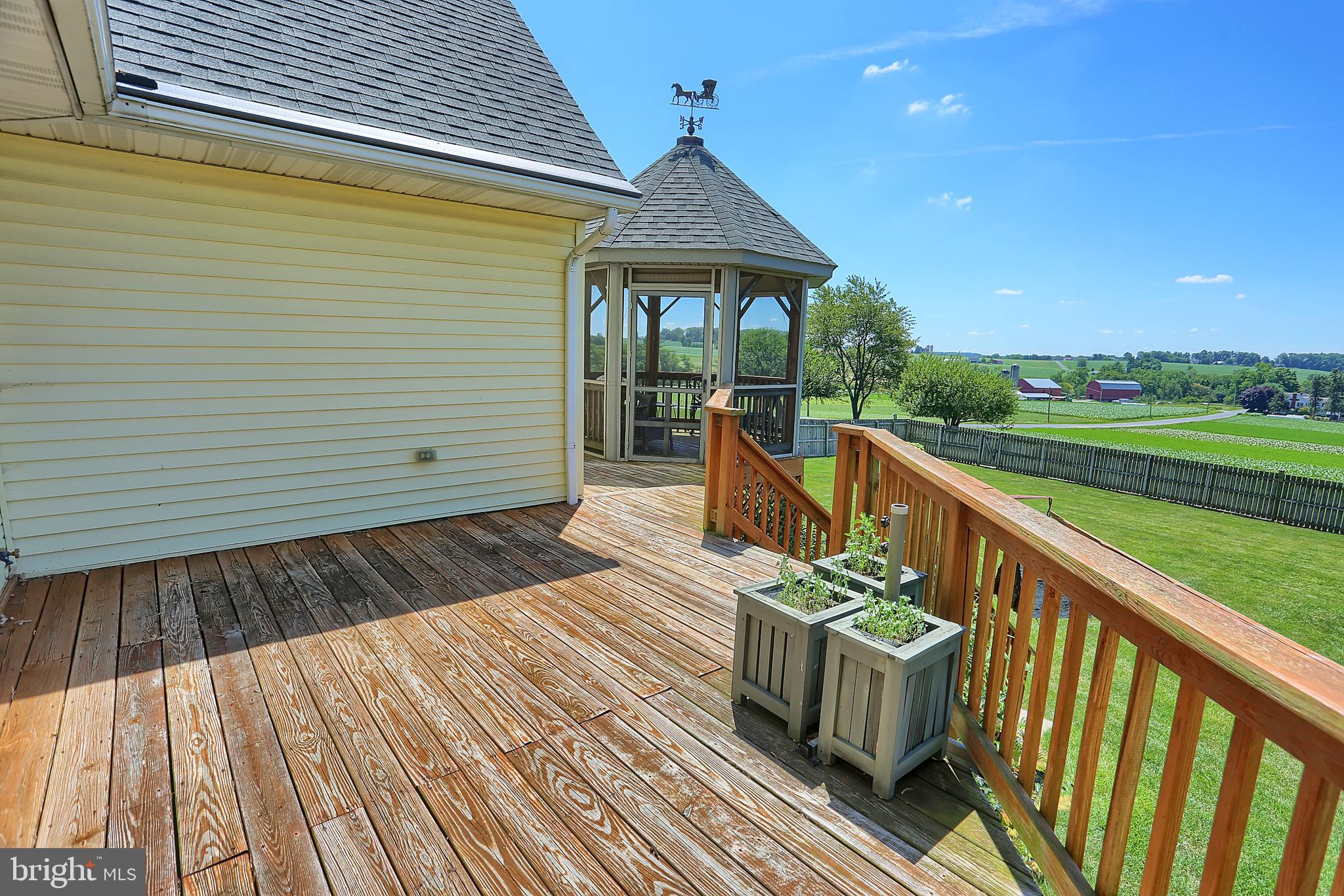 4 Clendenin Road Quarryville, PA 17566 - Photo 21 of 61 Deck