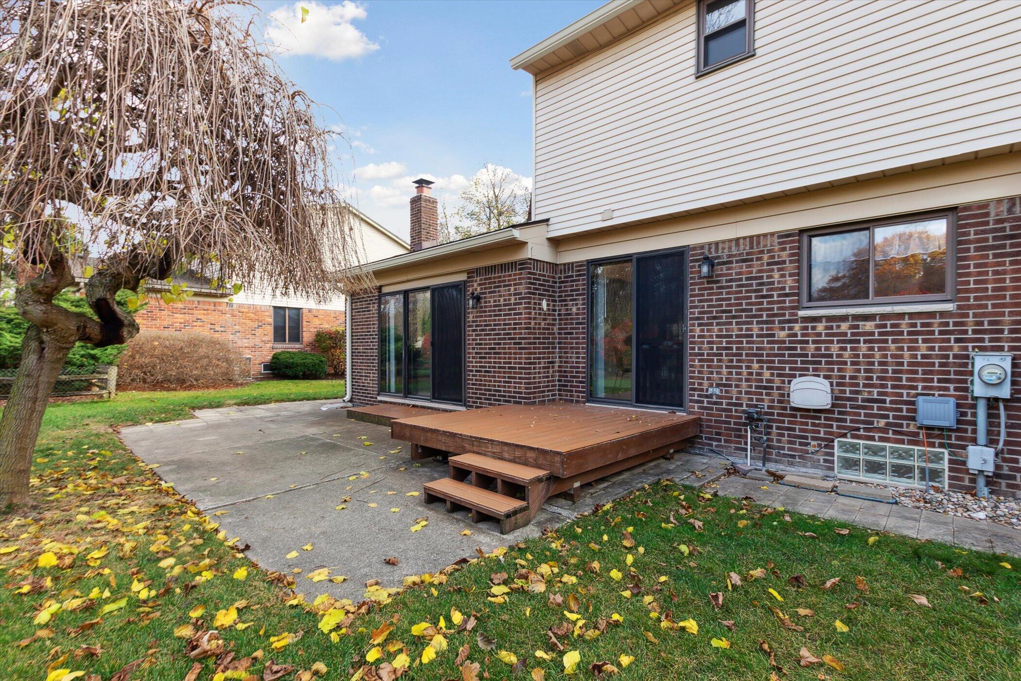 13952 Riverside Drive Livonia, MI 48154 - Photo 43 of 49 44-13952-Riverside-Dr-Livonia-MI-48154-W