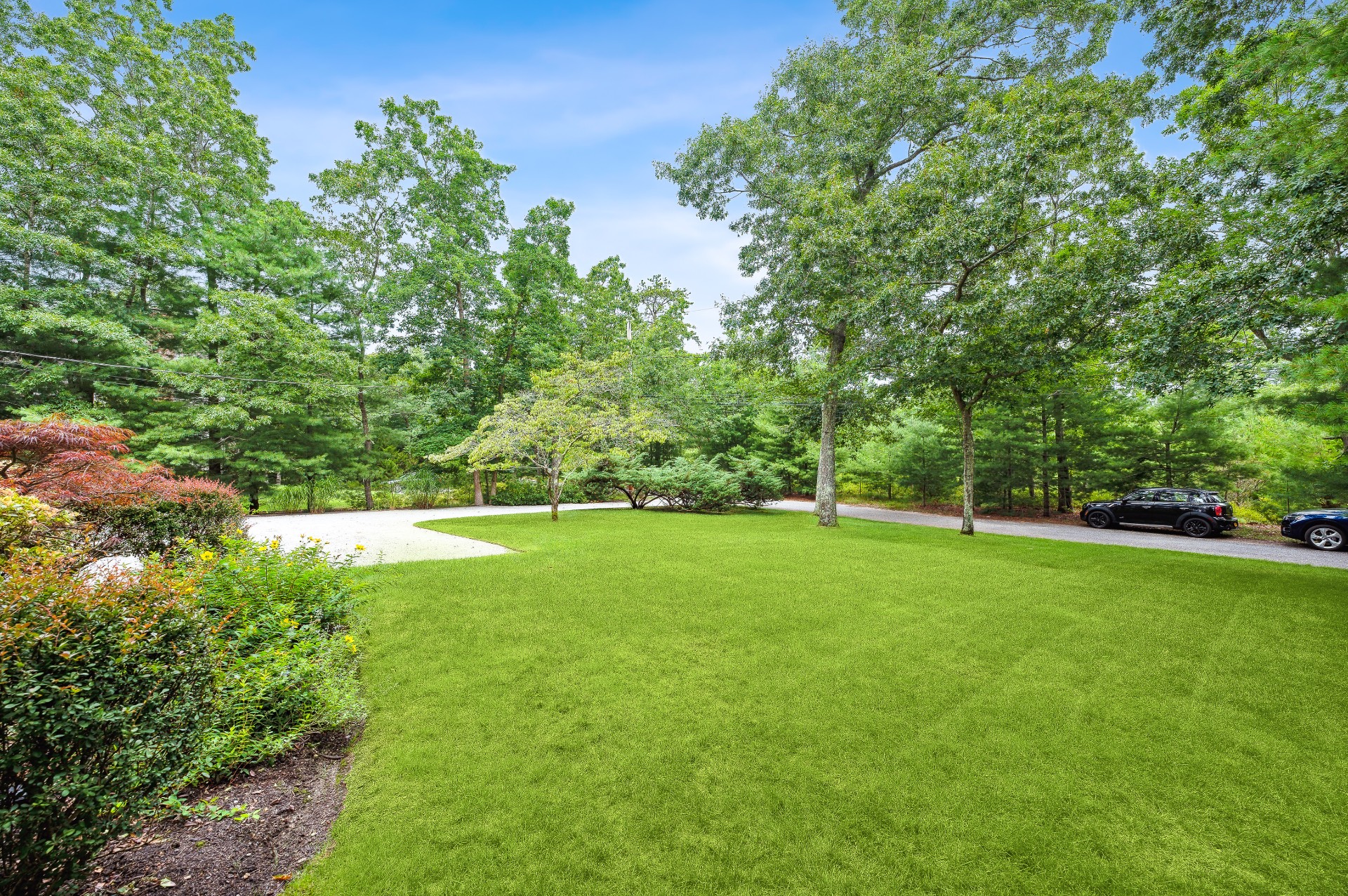 61 Edwards Hole Road East Hampton, NY 11937 - Photo 15 of 21 Gallery Image 15
