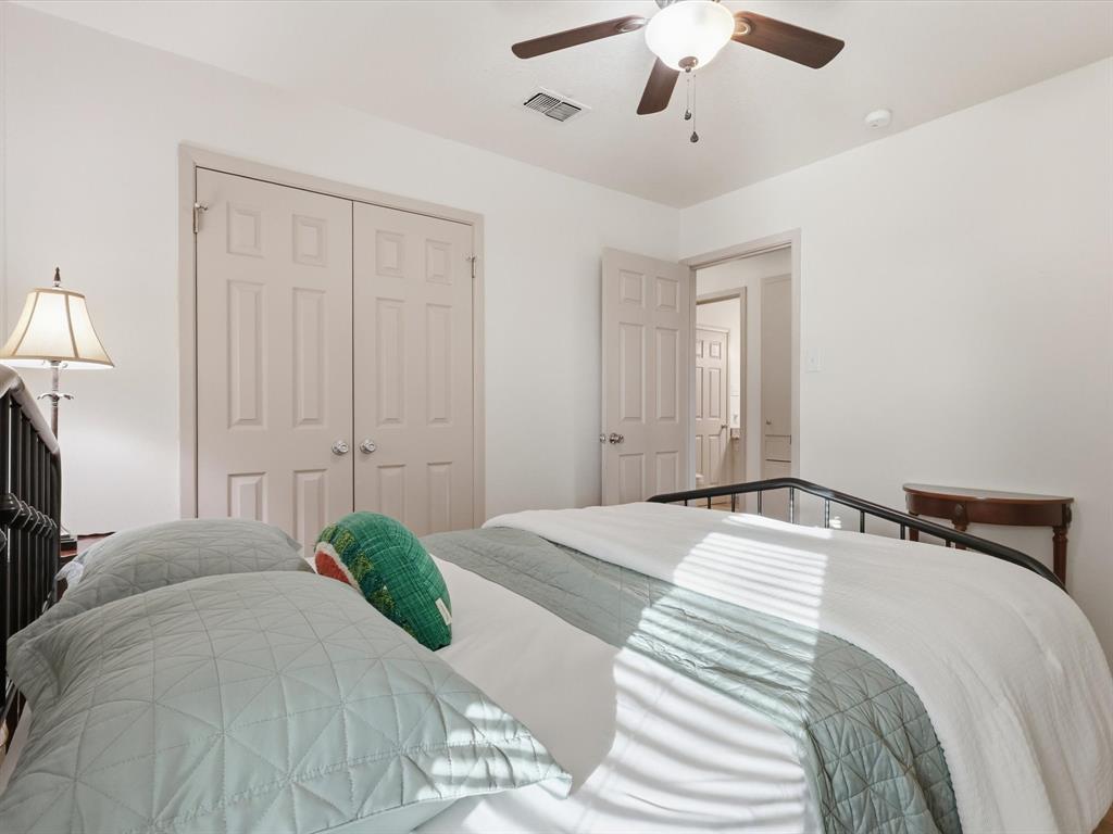 1105 Springdale Road Bedford, TX 76021 - Photo 27 of 40