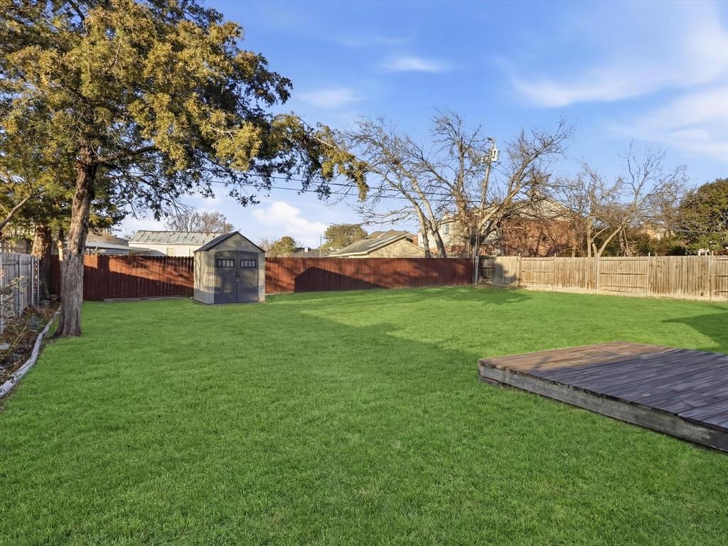 1105 Springdale Road Bedford, TX 76021 - Photo 33 of 40