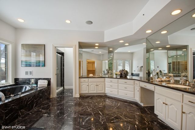 $820,000 | 4483 Normandy Court, Long Grove, IL 60047