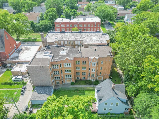 $794,900 | 7951 South Muskegon Avenue, Chicago, IL 60617