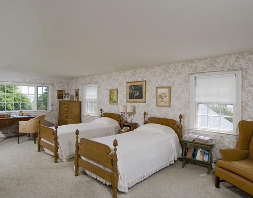 16 Longmeadow Road Cumberland Foreside, ME 04110 - Photo 8 of 16 Master Bedroom.