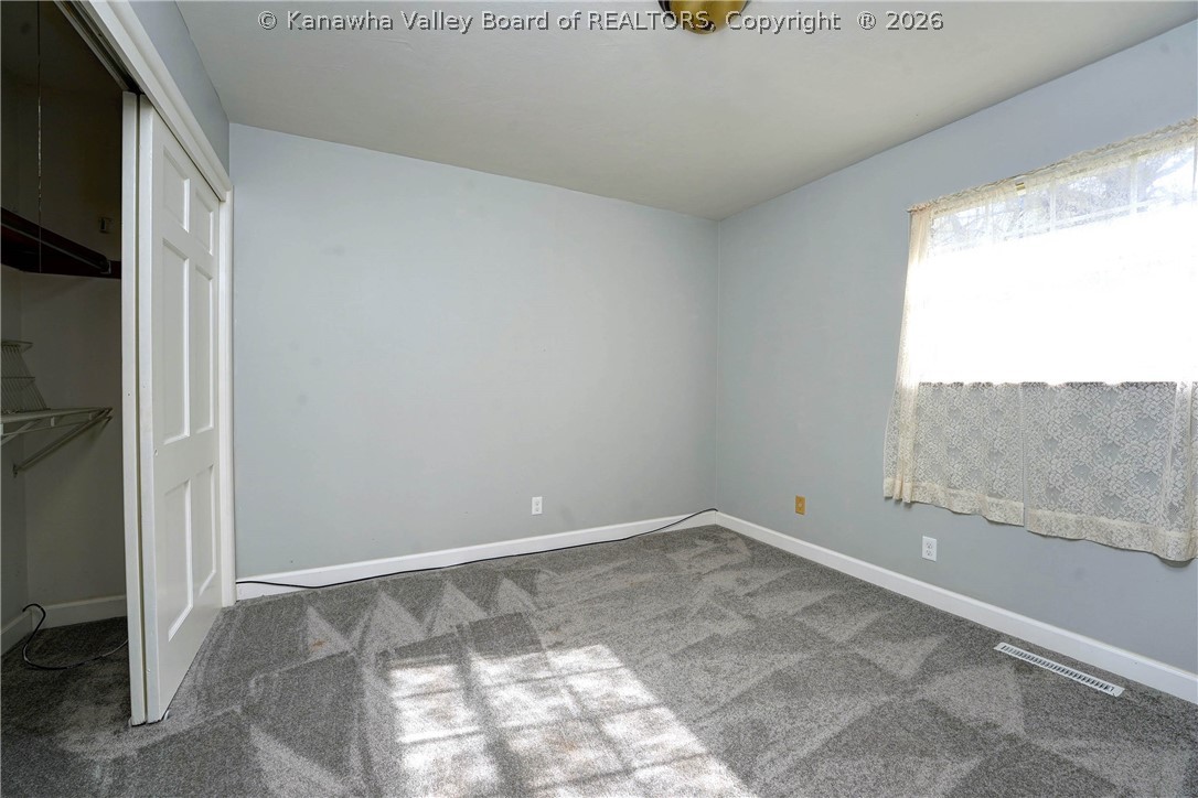 717 Castlegate Road South Charleston, WV 25303 - Photo 11 of 22 Gallery Image 11