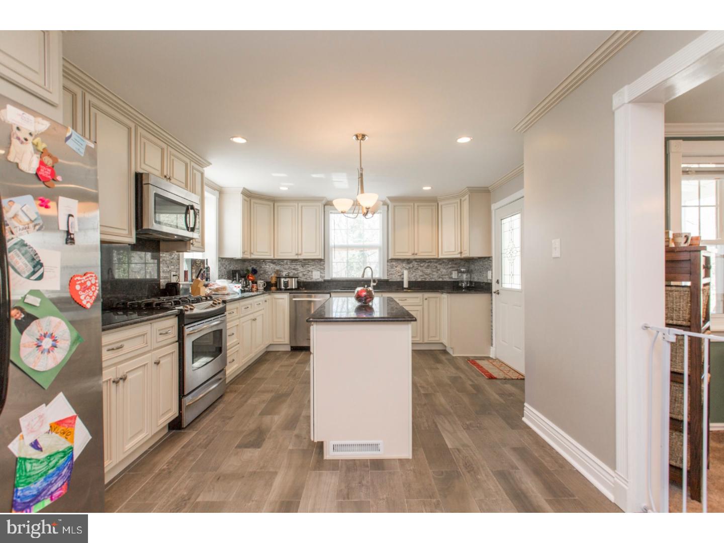 8 Beryl Road Cheltenham, PA 19012 - Photo 6 of 25