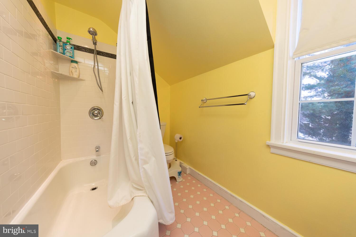 1342 Fairy Hill Road Rydal, PA 19046 - Photo 33 of 45 3rd Full Bathroom