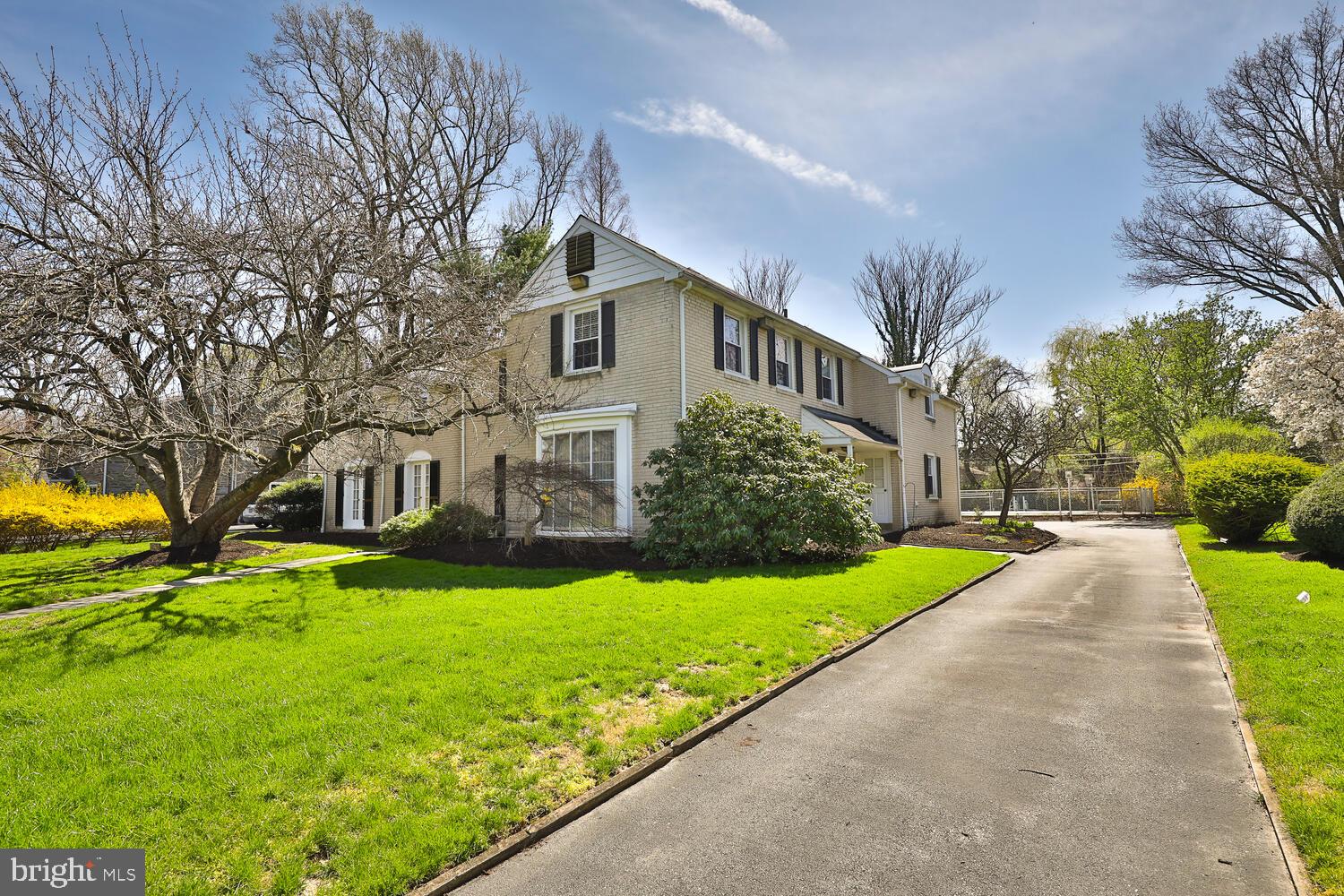 1342 Fairy Hill Road Rydal, PA 19046 - Photo 45 of 45 Driveway