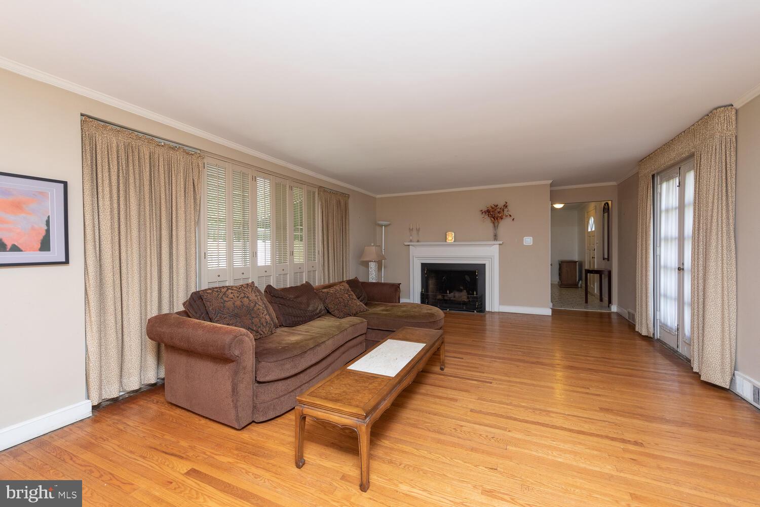 1342 Fairy Hill Road Rydal, PA 19046 - Photo 7 of 45 Living Room