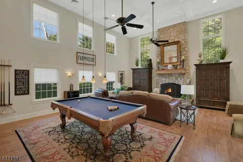 $1,285,000 | 29 Evergreen Lane, Watchung, NJ 07069