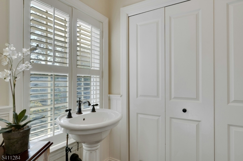 29 Evergreen Lane Watchung, NJ 07069 - Photo 15 of 48