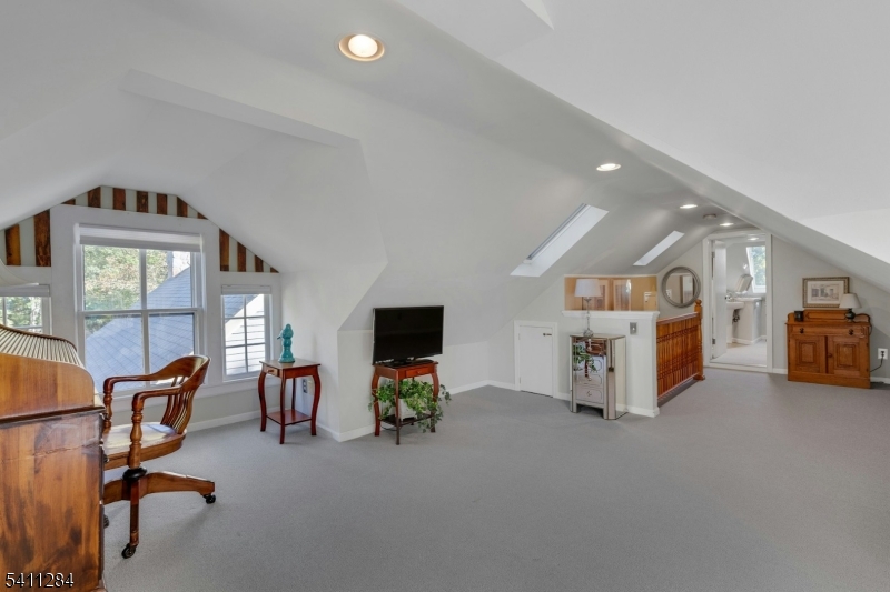 29 Evergreen Lane Watchung, NJ 07069 - Photo 36 of 48