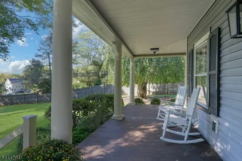 $1,285,000 | 29 Evergreen Lane, Watchung, NJ 07069