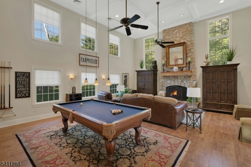 29 Evergreen Lane Watchung, NJ 07069 - Photo 8 of 48