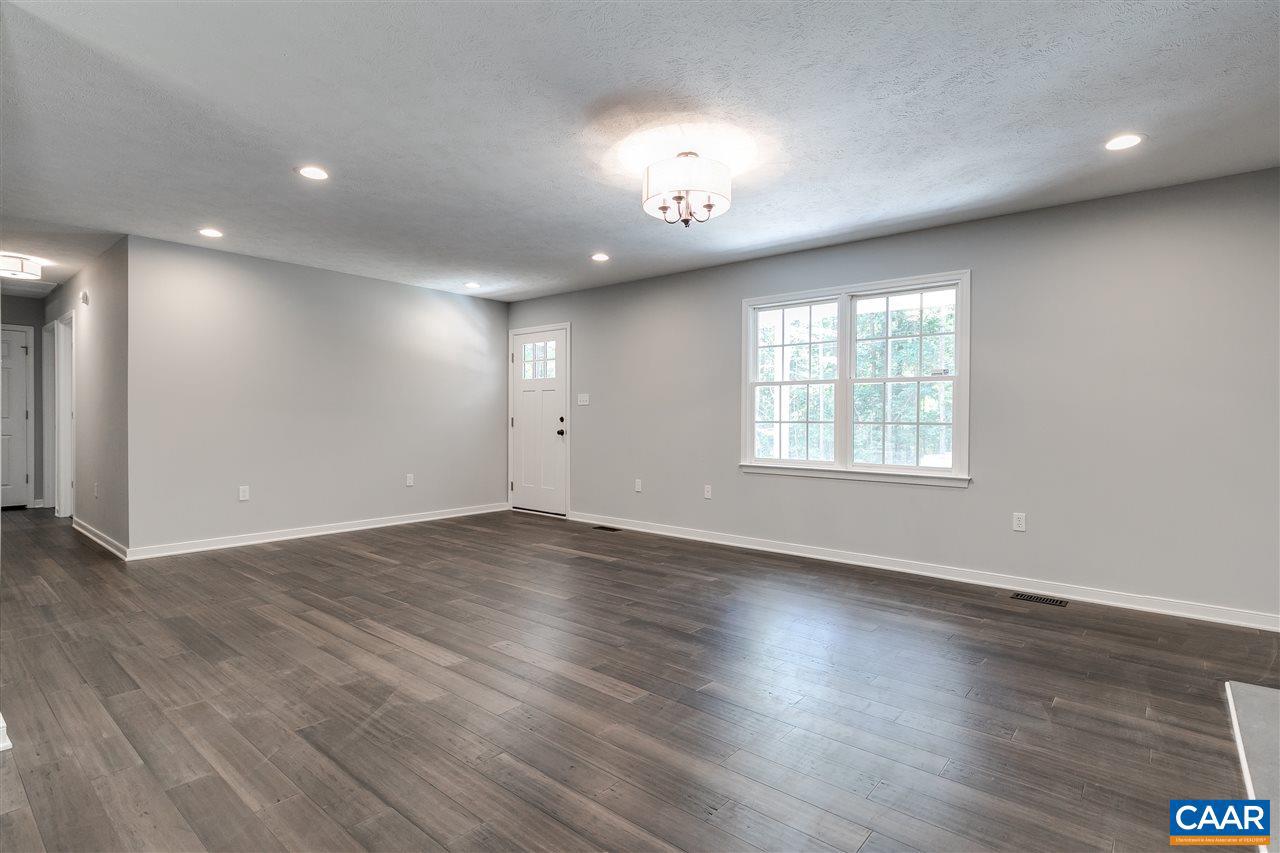 4511 Tabscott Road Columbia, VA 23038 - Photo 44 of 48 Gallery Image 44