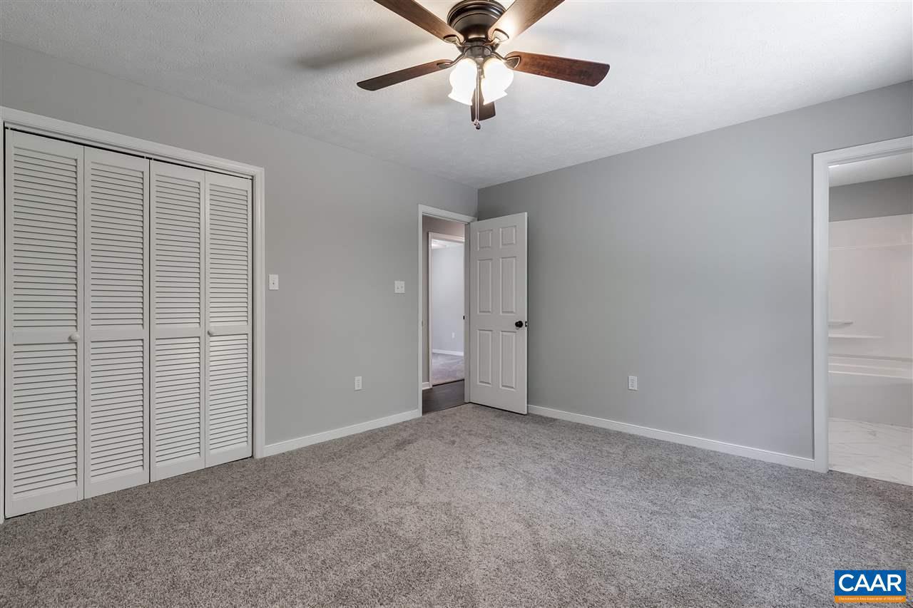 4511 Tabscott Road Columbia, VA 23038 - Photo 10 of 48 Gallery Image 10