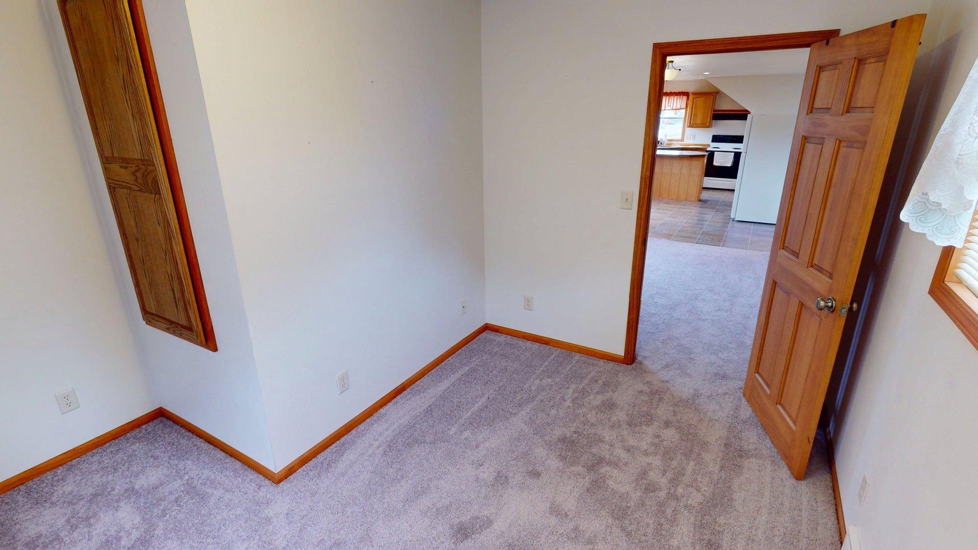 2700 Jackson Street Two Rivers, WI 54241 - Photo 12 of 19 IMG_0035