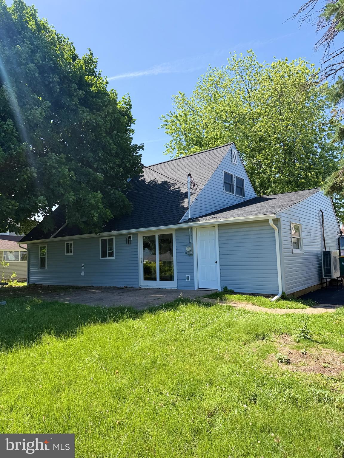44 Tinsel Road Levittown, PA 19056 - Photo 28 of 31