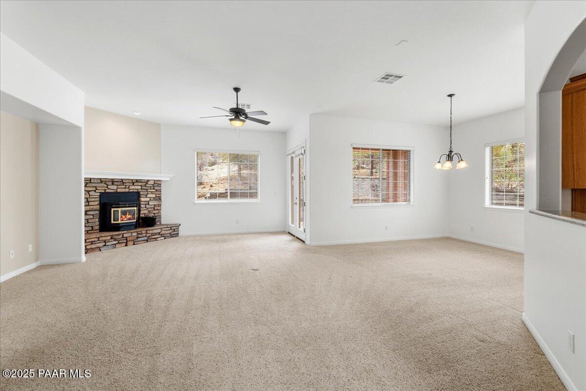 1956 Copper Basin Road Prescott, AZ 86303 - Photo 4 of 40 Living Room - 1956 Copper Basin Rd
