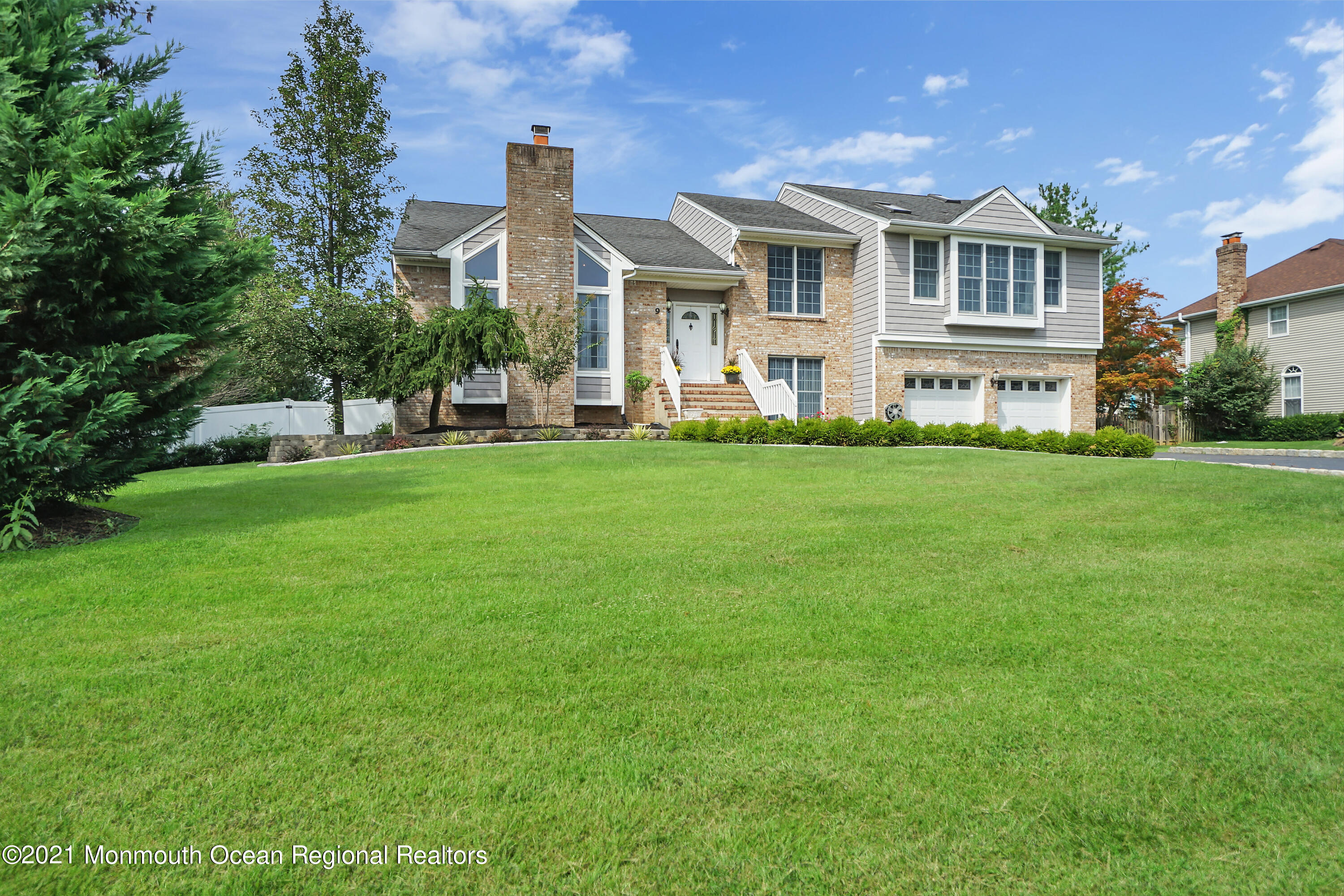 9 Tower Road Freehold, NJ 07728 - Photo 5 of 71 005_ev203609_1
