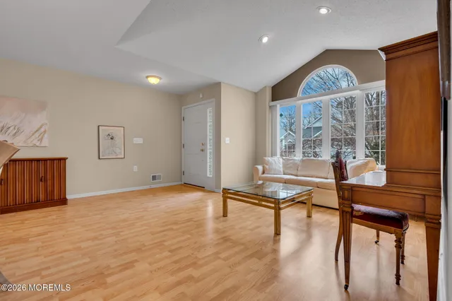 $424,800 | 17 Medinah Court, Jackson, NJ 08527