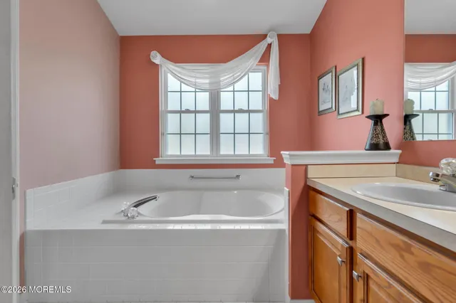 $424,800 | 17 Medinah Court, Jackson, NJ 08527