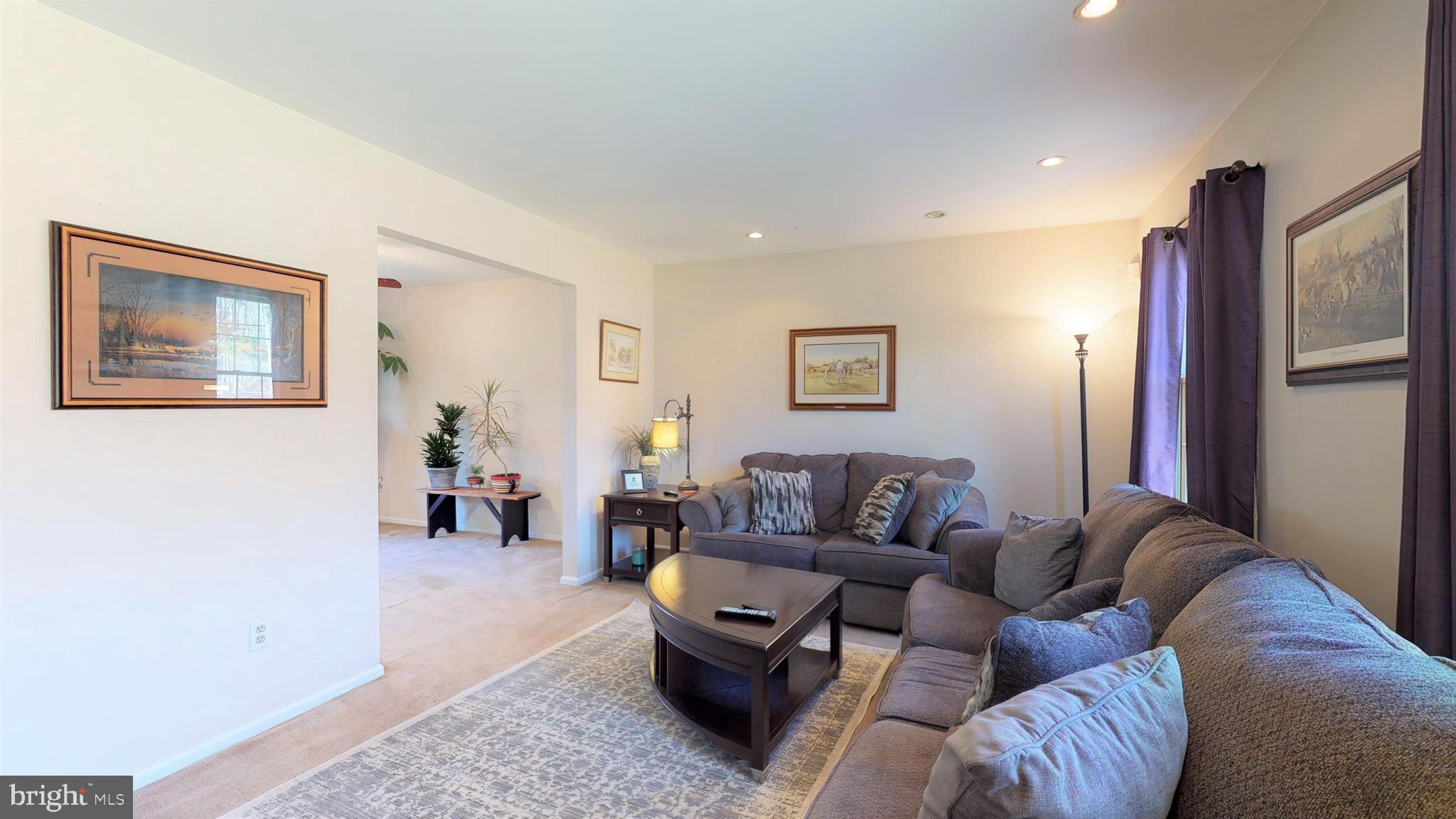 587 Pinehurst Road Cream Ridge, NJ 08514 - Photo 6 of 30 Living Room