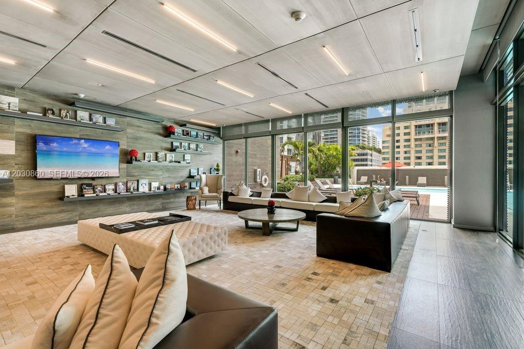 1080 Brickell Avenue, Unit 3602 Miami, FL 33131 - Photo 17 of 18