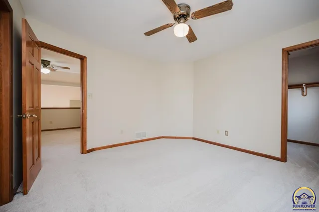 $414,900 | 3807 Southwest Trevino Court, Topeka, KS 66610