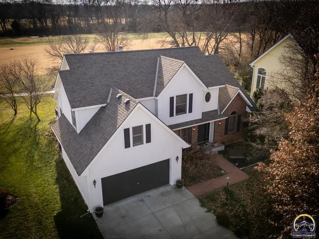 $414,900 | 3807 Southwest Trevino Court, Topeka, KS 66610