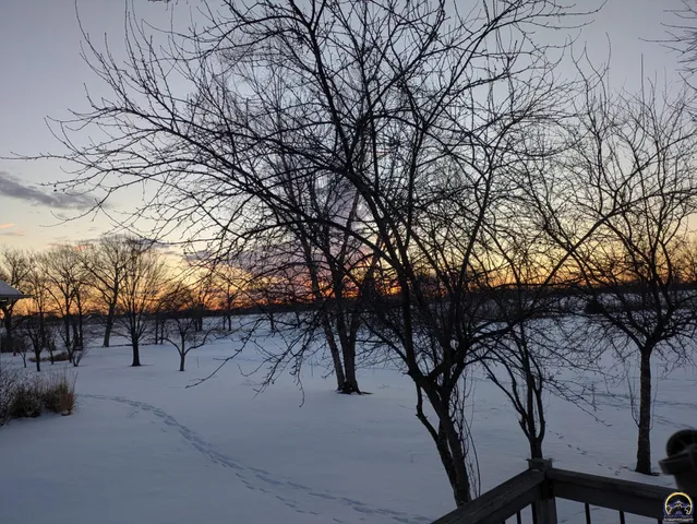 $414,900 | 3807 Southwest Trevino Court, Topeka, KS 66610