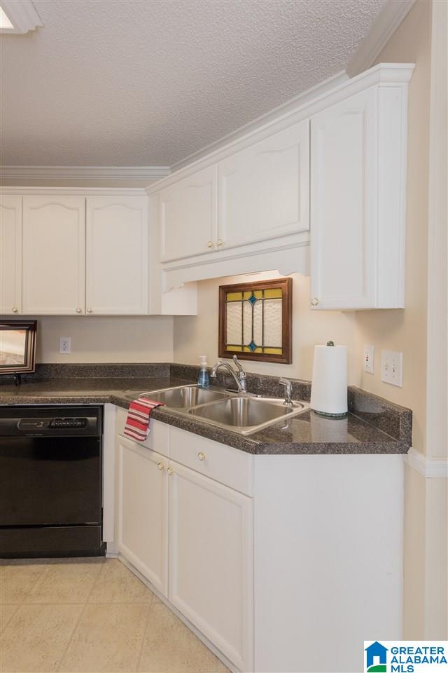 127 Stratford Circle Pelham, AL 35124 - Photo 17 of 38