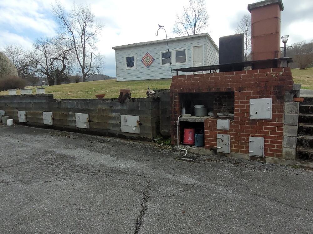 1032 Rice Cross Road Piney Flats, TN 37686 - Photo 21 of 23 rice storage