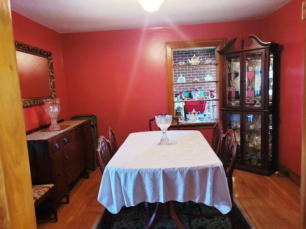 1032 Rice Cross Road Piney Flats, TN 37686 - Photo 5 of 23 rice din room 2