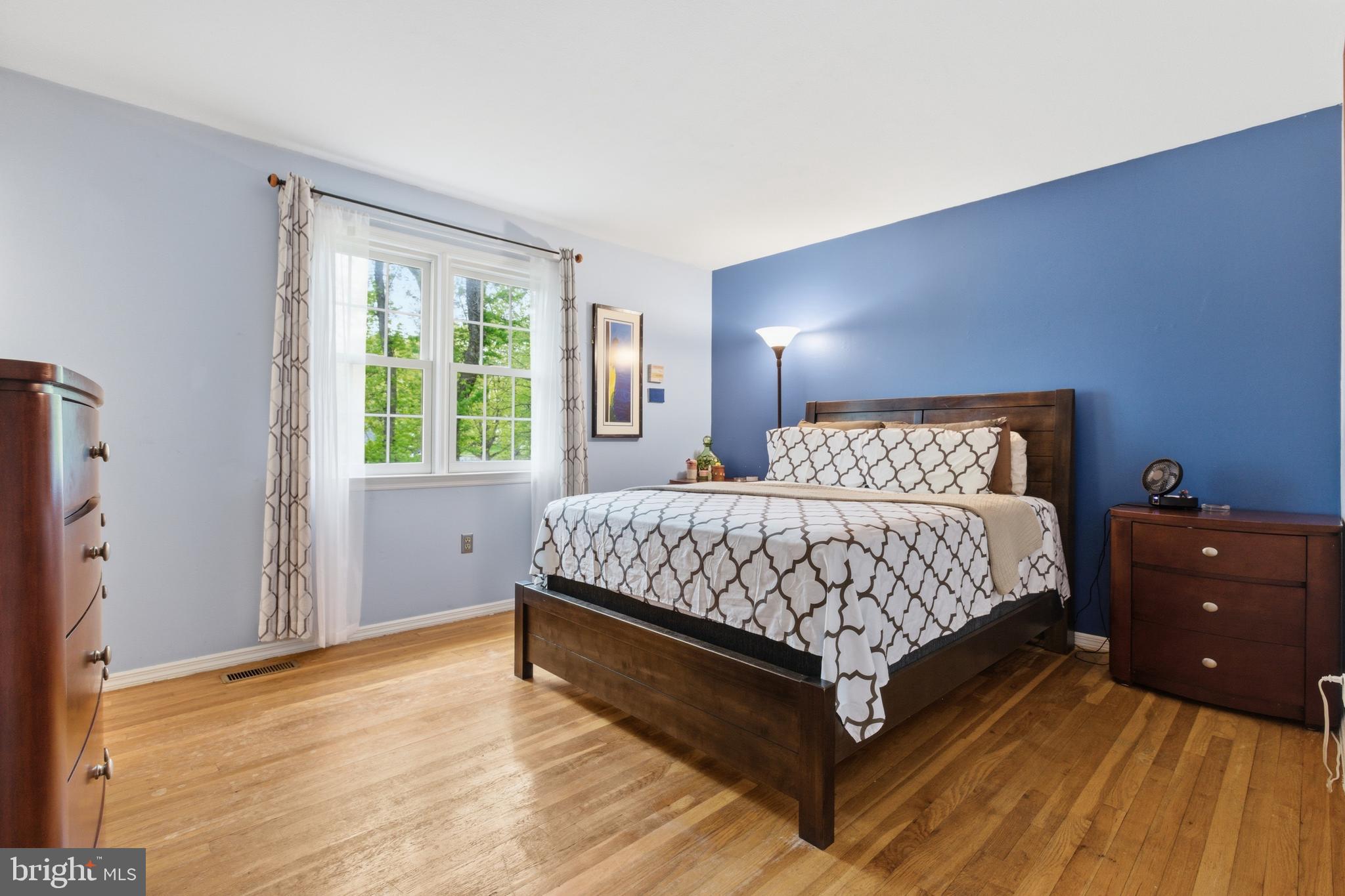 194 Bull Run Road Ewing, NJ 08638 - Photo 18 of 29 a bedroom with a bed and window
