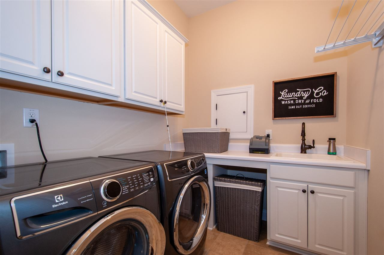 925 Mere Oak Drive Raleigh, NC 27615 - Photo 25 of 30 Photo 25