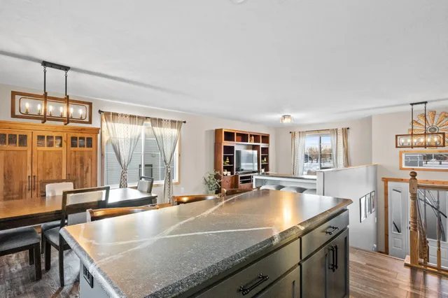 $374,900 | 379 East River Circle, Sauk Centre, MN 56378