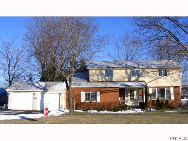 1071 Ransom Road Grand Island, NY 14072 - Photo 1 of 1 Exterior Front