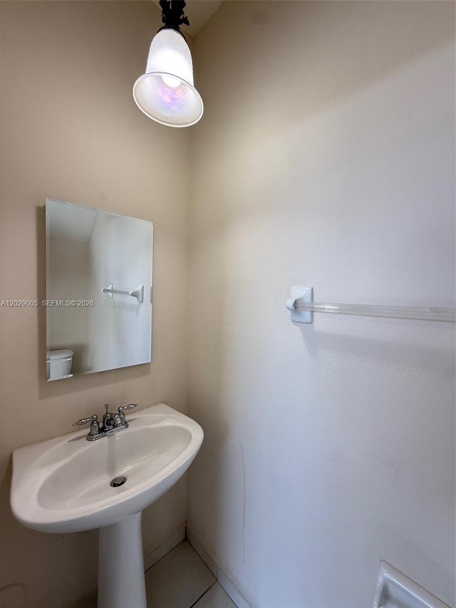 8528 Southwest 166th Place, Unit 8528 Miami, FL 33193 - Photo 15 of 27