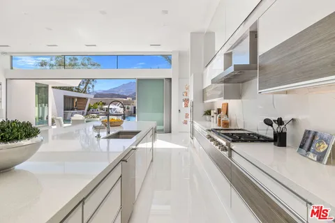 $5,900,000 | 79640 Tom Fazio Lane North, La Quinta, CA 92253