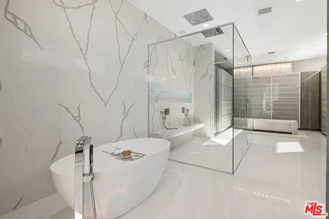 $5,900,000 | 79640 Tom Fazio Lane North, La Quinta, CA 92253