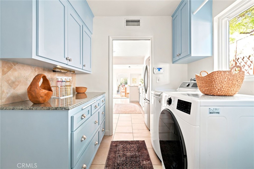 1019 Delaware Road Burbank, CA 91504 - Photo 37 of 43