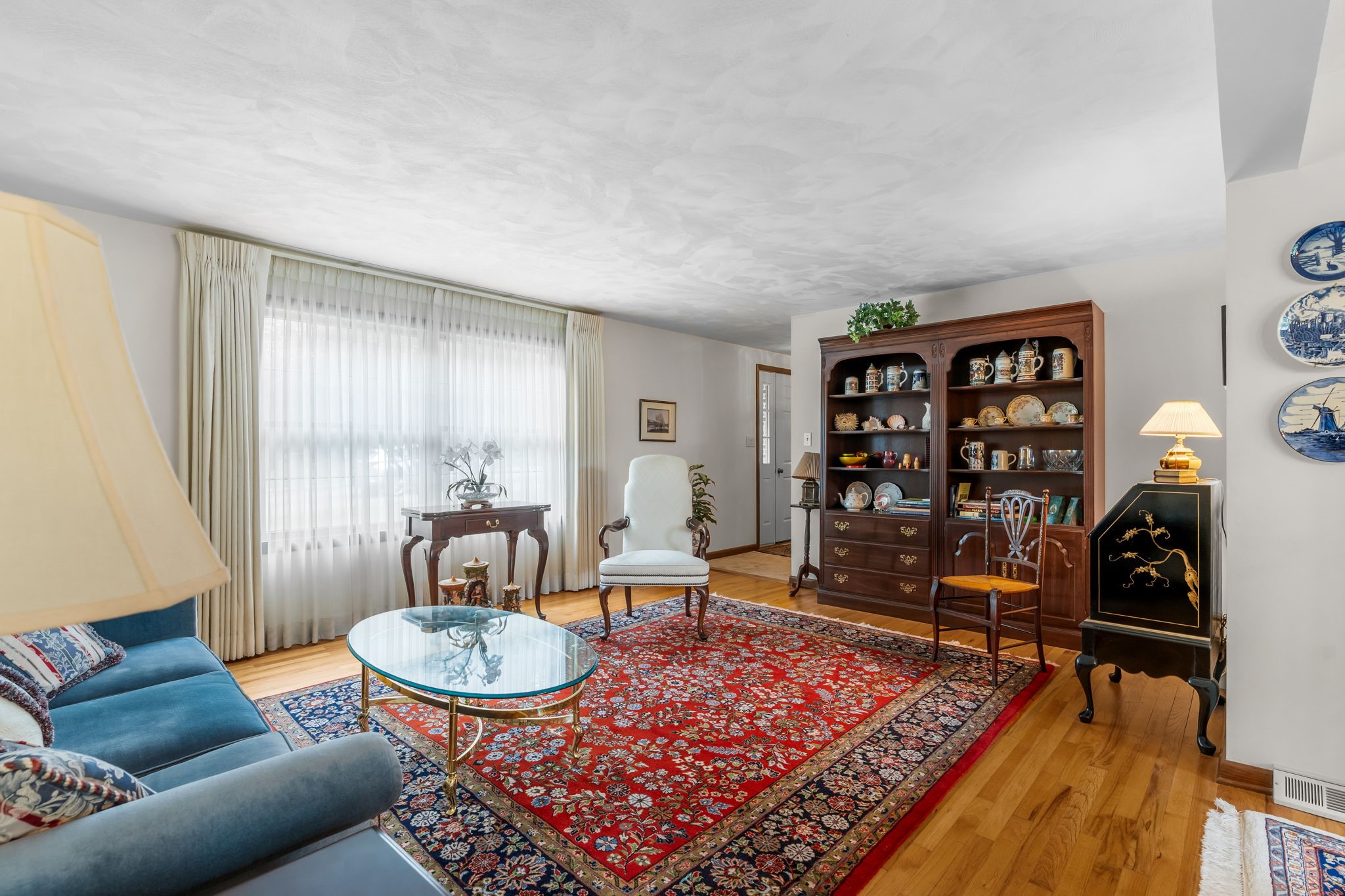624 Rano Boulevard Vestal, NY 13850 - Photo 5 of 37