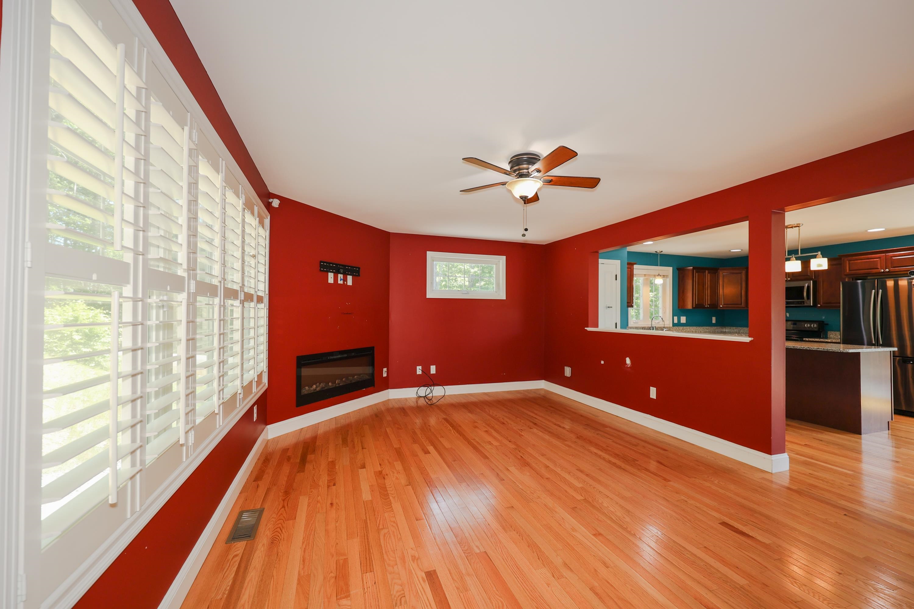 71 Burnt Hill Road Chichester, NH 03258 - Photo 3 of 30