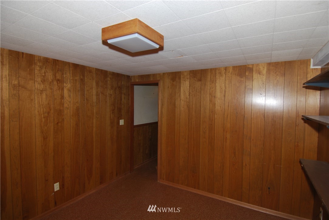 1610 Sheridan Road Bremerton, WA 98310 - Photo 16 of 33 Gallery Image 16