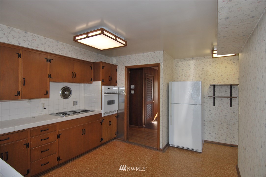 1610 Sheridan Road Bremerton, WA 98310 - Photo 32 of 33 Gallery Image 32
