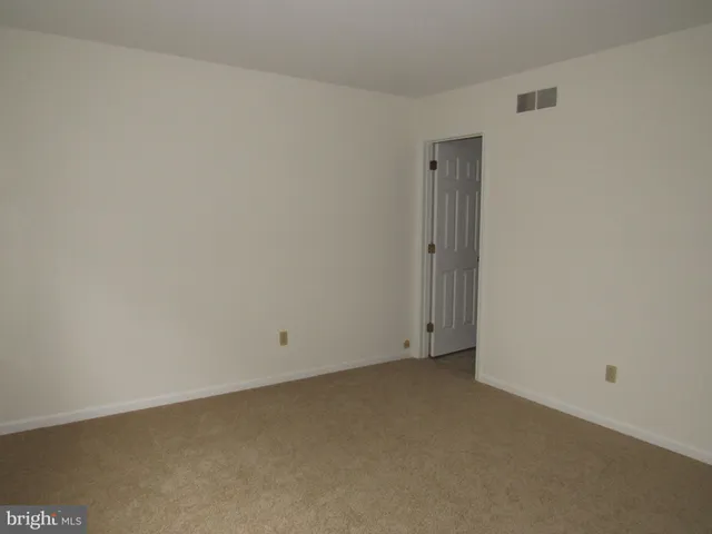 $2,400 | 29 Hawthorne Avenue, Newark, DE 19711