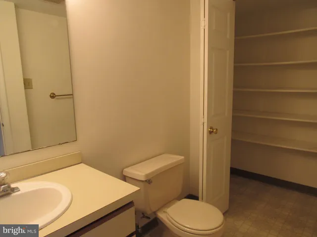 $2,400 | 29 Hawthorne Avenue, Newark, DE 19711