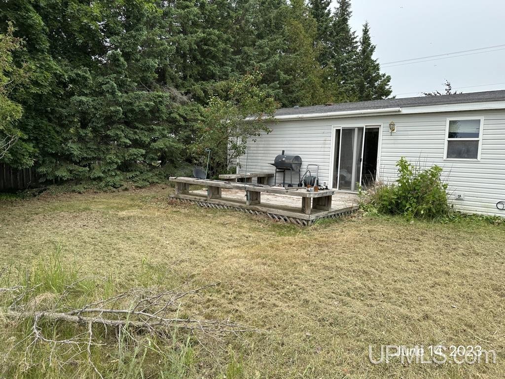 1027 12th Road Bark River, MI 49807 - Photo 16 of 17